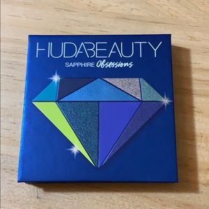 Huda Beauty Sapphire Obsessions